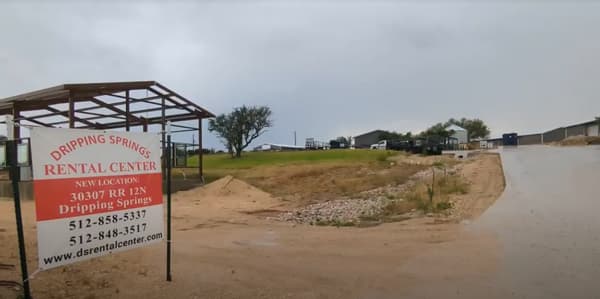DRIPPING SPRINGS RENTAL CENTER marquee